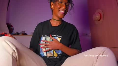 saturno_vibes online show from October 14, 7:42 am