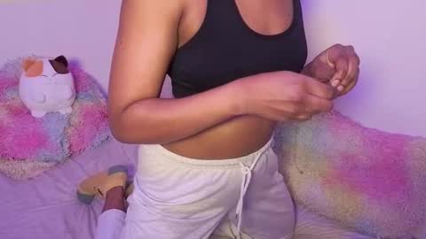 Snapshot of saturno_vibes chatting on March 4, 9:15 am saturno_vibes online show from March 4, 9:15 am