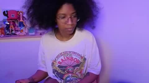 Snapshot of saturno_vibes chatting on March 13, 9:49 am saturno_vibes online show from March 13, 9:49 am