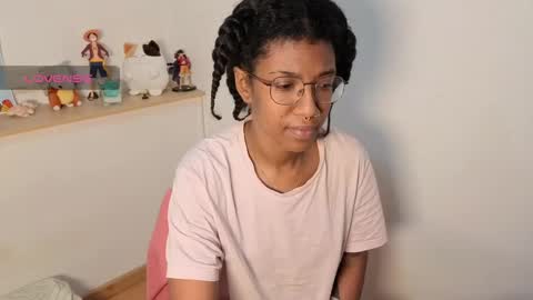 Snapshot of saturno_vibes chatting on March 20, 9:25 am saturno_vibes online show from March 20, 9:25 am