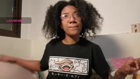 Snapshot of saturno_vibes chatting on March 24, 8:19 am saturno_vibes online show from March 24, 8:19 am