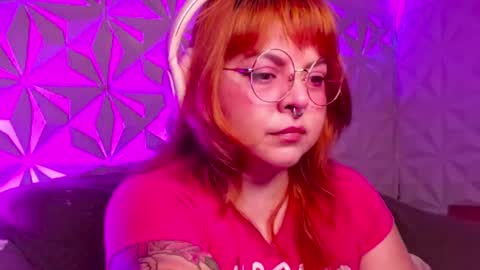 Gina George online show from September 12, 11:15 pm