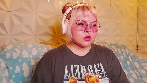 Gina George online show from June 7, 10:13 pm