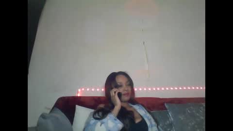 Snapshot of saucy_shanice chatting on March 6, 11:31 pm Shaniiice online show from March 6, 11:31 pm