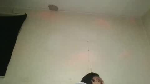 Snapshot of saucy_shanice chatting on October 27, 10:25 pm Shaniiice online show from October 27, 10:25 pm