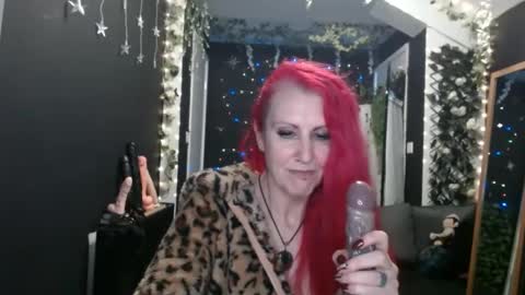 SaucySky online show from January 7, 1:06 am