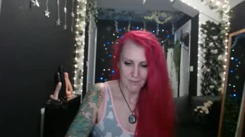 SaucySky online show from January 7, 10:30 pm