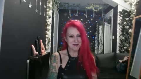 SaucySky online show from February 1, 9:51 pm