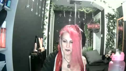 SaucySky online show from March 26, 10:59 pm