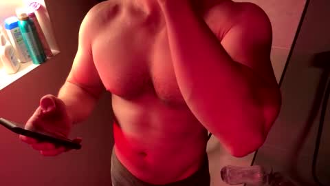 Snapshot of sausage_and_eggs chatting on September 21, 6:31 pm sausage_and_eggs online show from September 21, 6:31 pm