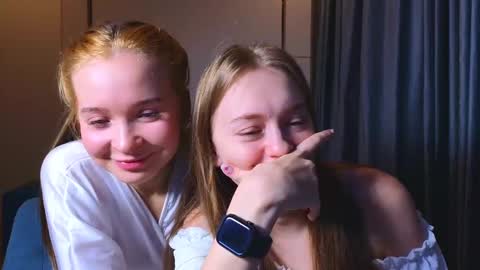 Snapshot of sav_anna chatting on January 7, 6:56 pm LUNA and ANNA online show from January 7, 6:56 pm
