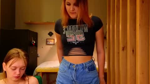 Snapshot of sav_anna chatting on January 31, 6:03 pm LUNA and ANNA online show from January 31, 6:03 pm