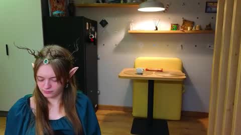 Snapshot of sav_anna chatting on October 31, 2:51 pm LUNA and ANNA online show from October 31, 2:51 pm