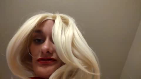 Snapshot of savage7769 chatting on February 9, 5:50 pm savage7769 online show from February 9, 5:50 pm