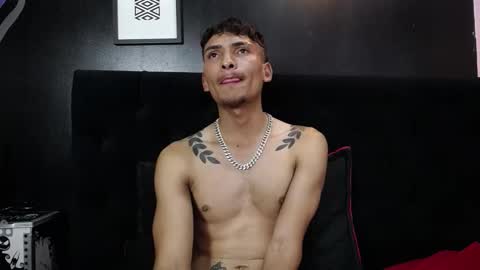 SavageLover  online show from November 30, 5:06 pm