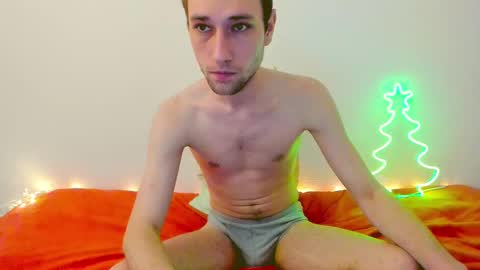 Snapshot of savak_hottie chatting on January 13, 1:45 am Savak Laakem online show from January 13, 1:45 am