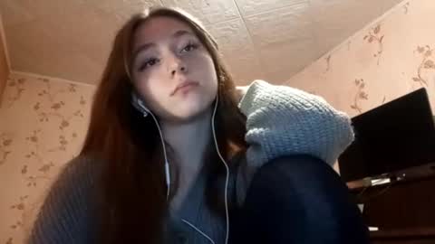 Sophie online show from September 12, 6:52 pm