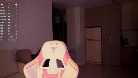 Snapshot of savii07 chatting on October 3, 1:19 pm savii07 online show from October 3, 1:19 pm