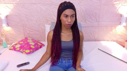 Snapshot of savory_pussy18 chatting on October 1, 2:01 pm savory_pussy18 online show from October 1, 2:01 pm