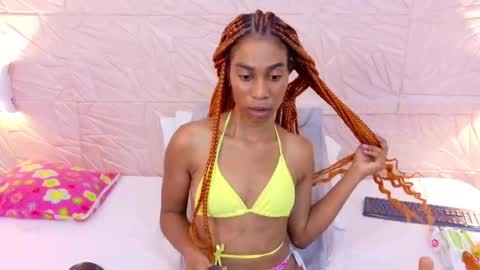 Snapshot of savory_pussy18 chatting on October 21, 2:40 pm savory_pussy18 online show from October 21, 2:40 pm