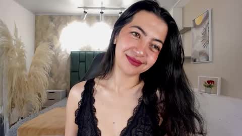 Saya Amaretto  online show from March 10, 8:14 pm