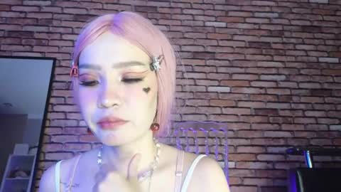 Snapshot of saya_lin chatting on October 31, 9:16 pm Saya online show from October 31, 9:16 pm