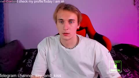 sayfer online show from March 1, 11:37 pm