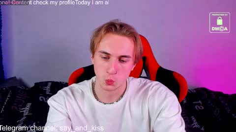 sayfer online show from March 6, 11:53 pm