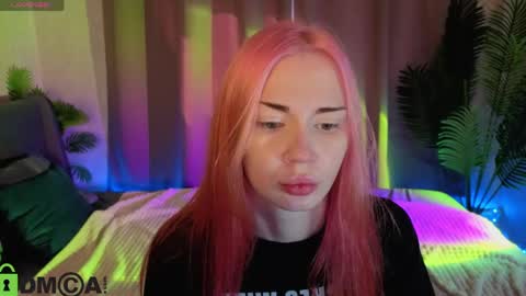 Snapshot of sayl0r_moon chatting on May 31, 9:16 am Kira GMT 7 Mon Thu-Sun 0800am-0200pm online show from May 31, 9:16 am