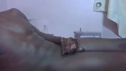 saylich online show from October 3, 1:52 pm