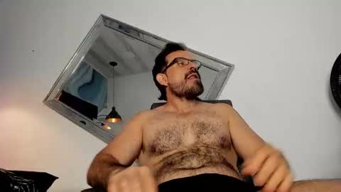 sebastian   muscleman  daddy   the better  latin  lover   online show from October 1, 1:17 pm