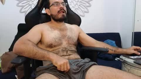 sebastian   muscleman  daddy   the better  latin  lover   online show from March 16, 2:54 pm