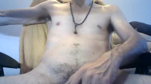 Snapshot of sbiru23 chatting on July 2, 11:05 am Ben online show from July 2, 11:05 am
