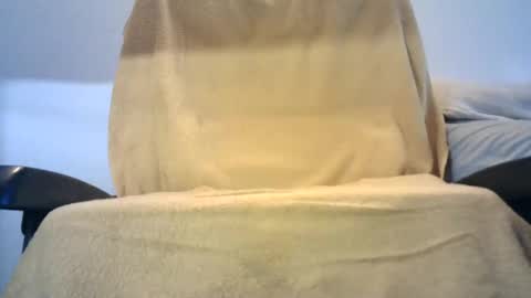 Snapshot of sbiru23 chatting on July 12, 11:34 am Ben online show from July 12, 11:34 am
