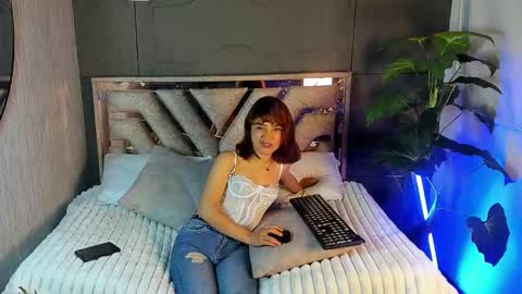 Snapshot of scaiff_1 chatting on March 11, 12:22 pm Scaiff online show from March 11, 12:22 pm