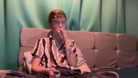 Snapshot of scallylad03 chatting on October 19, 5:35 pm scallylad03 online show from October 19, 5:35 pm