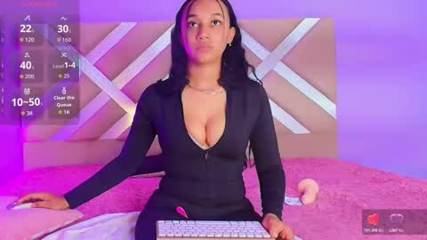 scarleett_ebony online show from November 8, 7:45 pm