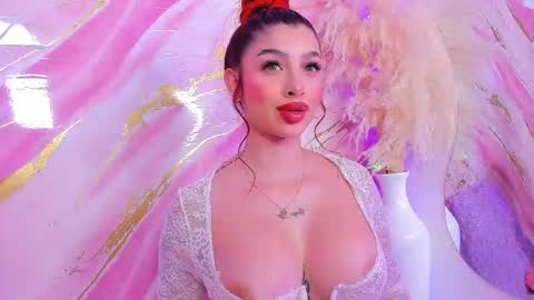 scarleett jones online show from February 5, 10:03 pm