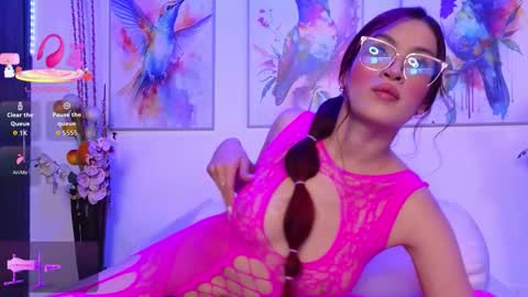 Scarlet online show from December 19, 11:28 am