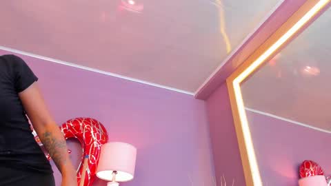 Scarlet Edwars online show from February 13, 6:16 pm