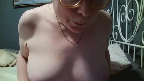 scarlet_envyy online show from September 14, 9:58 pm