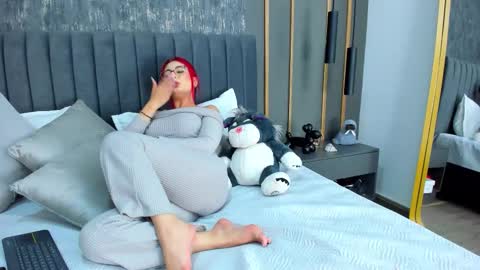 Maria online show from January 9, 12:02 am