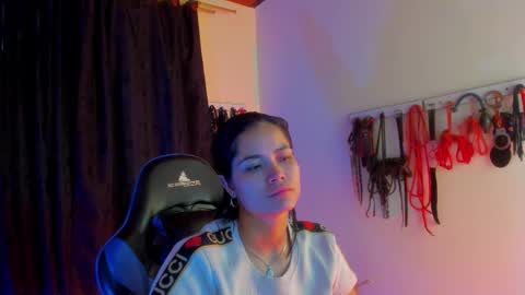 scarlet taylor kennedy online show from October 9, 10:19 pm