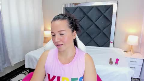 scarlet_lace1 online show from October 8, 6:27 pm