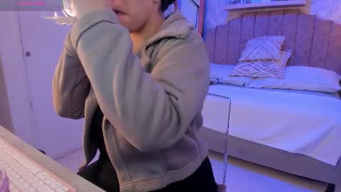 Snapshot of scarlet_miller_1 chatting on October 27, 11:47 am  Celeste online show from October 27, 11:47 am