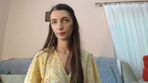 Scarlet online show from June 19, 1:04 pm