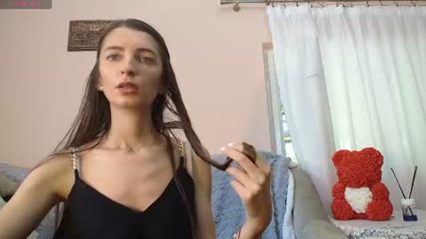 Scarlet online show from August 1, 10:14 am