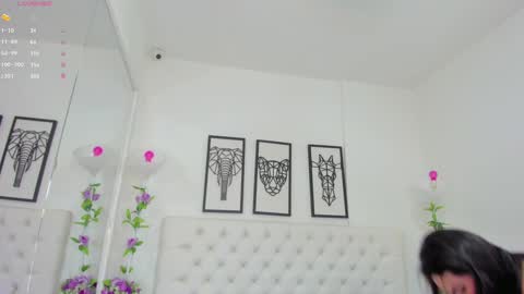 Isa online show from December 24, 11:06 am