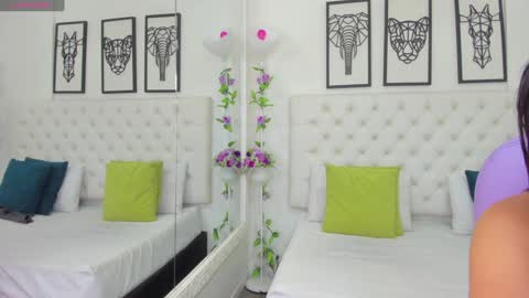 Isa online show from January 2, 10:48 am