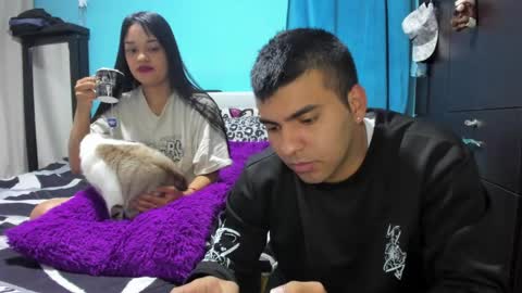 Snapshot of scarletandryan28 chatting on May 22, 9:04 am ScarletandRyan28 online show from May 22, 9:04 am